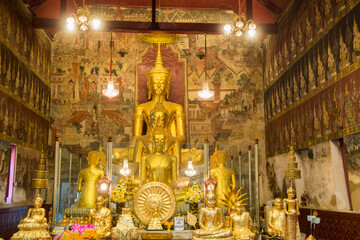 THAILAND PHETBURI WAT MAHATHAT TEMPLE