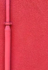 A red wall