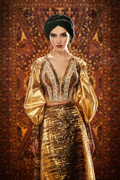 golden dress of arabia