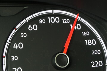 compteur voiture 140
