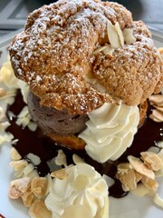 Profiteroles aux trois parfums 