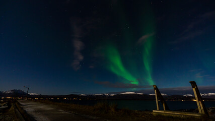 Polarlichter (aurora borealis) über Tromsö, Finnmark, Norwegen