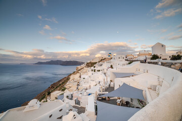 oia village santorini greece