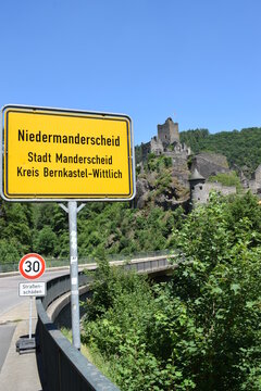 Manderscheid Bilder Durchsuchen 557 Archivfotos, und