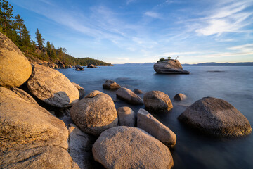 Fototapeta na wymiar Lake Tahoe's Bonsai Rock at Sunset
