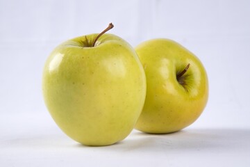 Manzana amarilla, yellow apple