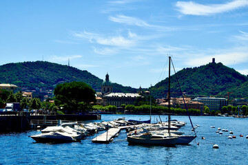 Fototapeta na wymiar boats in Como lake Italy