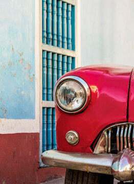 Vintage car, detailed view, Trinidad, Sancti Spiritus Province, Cuba