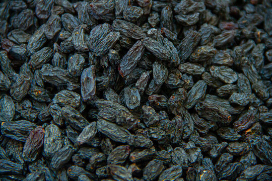 Black dried sultanas in the stock market