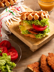 WAFFLE SANDWICH