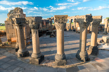 Fototapeta premium the ruins and columns of the ancient Zvartnots temple, a landmark of Armenia