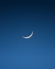 Obraz na płótnie Canvas Blue moon