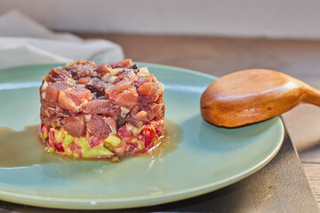 Tuna tartar