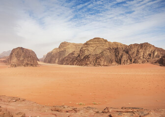Fototapeta premium Scenic desert landscape in Wadi Rum, Jordan
