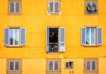 Fototapeta premium windows in venice