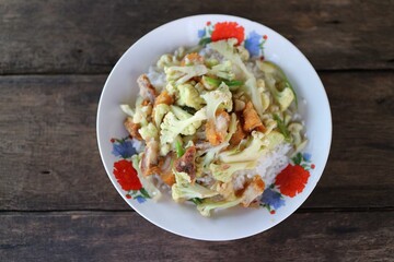 fried rice noodles with shrimp