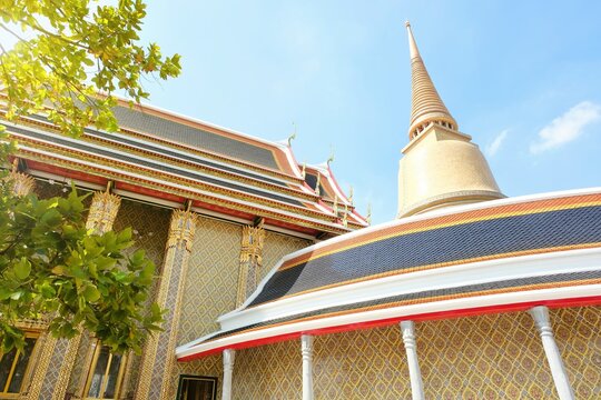 Ratchabophit Sathit Maha Simaram Ratcha Wora Maha Wihan Temple