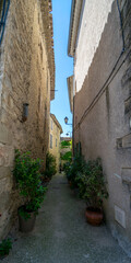 Saignon, village perché du Luberon dans le Vaucluse, Provence-Alpes-Côte-d'Azur, France.	
