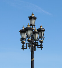 Fototapeta na wymiar Beautiful street lamp in ancient style