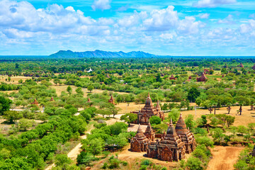Fototapeta na wymiar View from Bagan Watching Tower