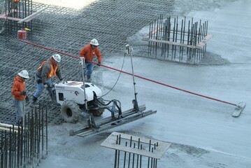 ST. CHARLES, UNITED STATES - Dec 23, 2008: Concrete pour at a construction site