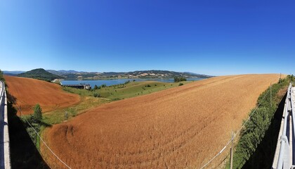 Conza della Campania - Panoramica del lago © lucamato