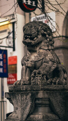 Naklejka premium Statue of a lion