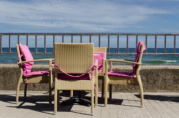 CAFETERIA -  Table for a seaside restaurant on the promenade with a view to the sea