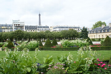 Fototapeta premium Musée Rodin Garden in Paris, France