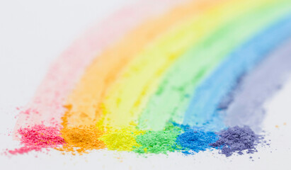  chalks with rainbow colors