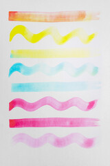 Obraz premium straight and curve wave brushstroke by large paint brush on texture white drawing paper.