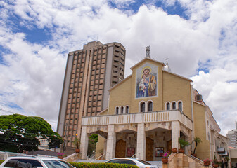 Fototapeta premium The São José Church in Campo Grande, MS, a beautiful example of Catholic architecture, representing the cultural and religious significance of the city in a serene and historical setting