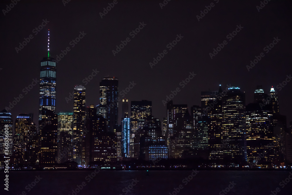 Poster Winter cruise . New York City skyline by night. View from Hudson river, New York, USA, America. 