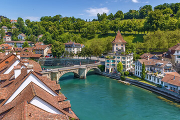 Fototapeta na wymiar View of Aare river in Bern, Switzerland