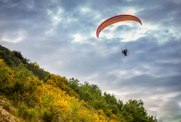 Fototapeta Sporty ekstremalne - latanie motolotnią obraz