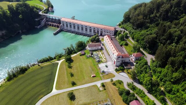 Anflug des Wasserkraftwerkes M&uuml;hleberg, Bern 