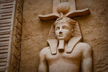 Wall sculpture of  ancient Egypt Pharoah - obrazy, fototapety, plakaty