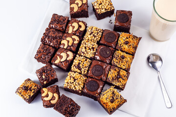 Brownies unordered with milk