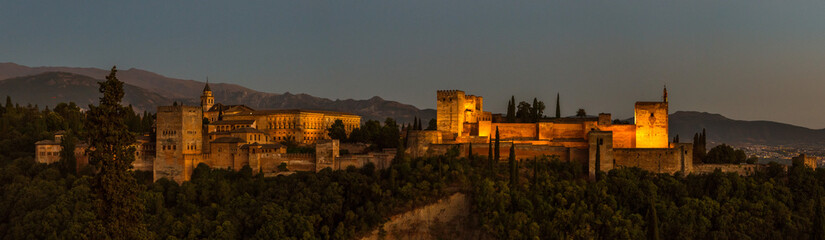 Fototapeta premium Evening panoramic view of Alhambra. Andalusia, Spain