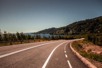 road to the mountains