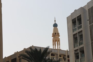 mosque tower in united arab emirates