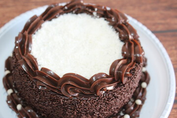 Prestigious cake