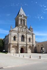 Fototapeta na wymiar Saint-Vincent abbey church in Nieul-sur-l'Autise (France)