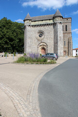 Fototapeta na wymiar Saint-Pierre church in Le Boupère (france)