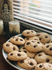 chocolate chip cookies
