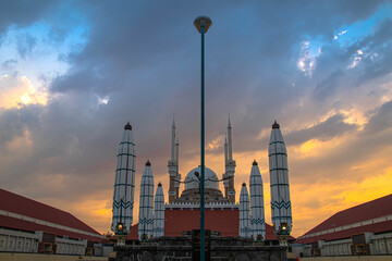 Obraz premium mosque at sunset