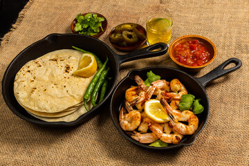 タコス　南米料理　acos (tortilla) Mexican & Texas cuisine