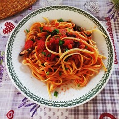 Pasta con le cozze preparata da mia nonna (tutto made in Sicily)