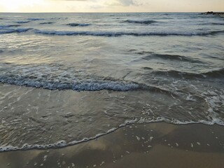 vistas de la playa de Valencia una mañana de verano