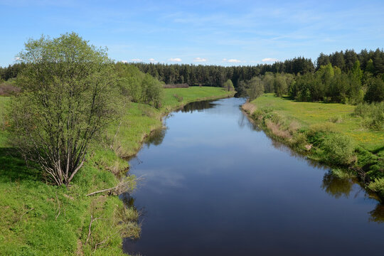 Luki Bilder Durchsuchen 80 Archivfotos, und Videos